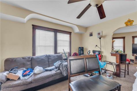 1108 E 143rd Street Cleveland OH 44110