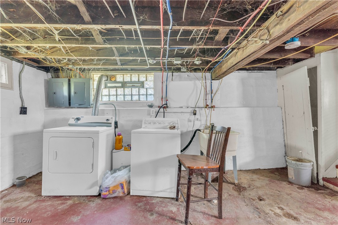1108 E 143rd Street Cleveland OH 44110