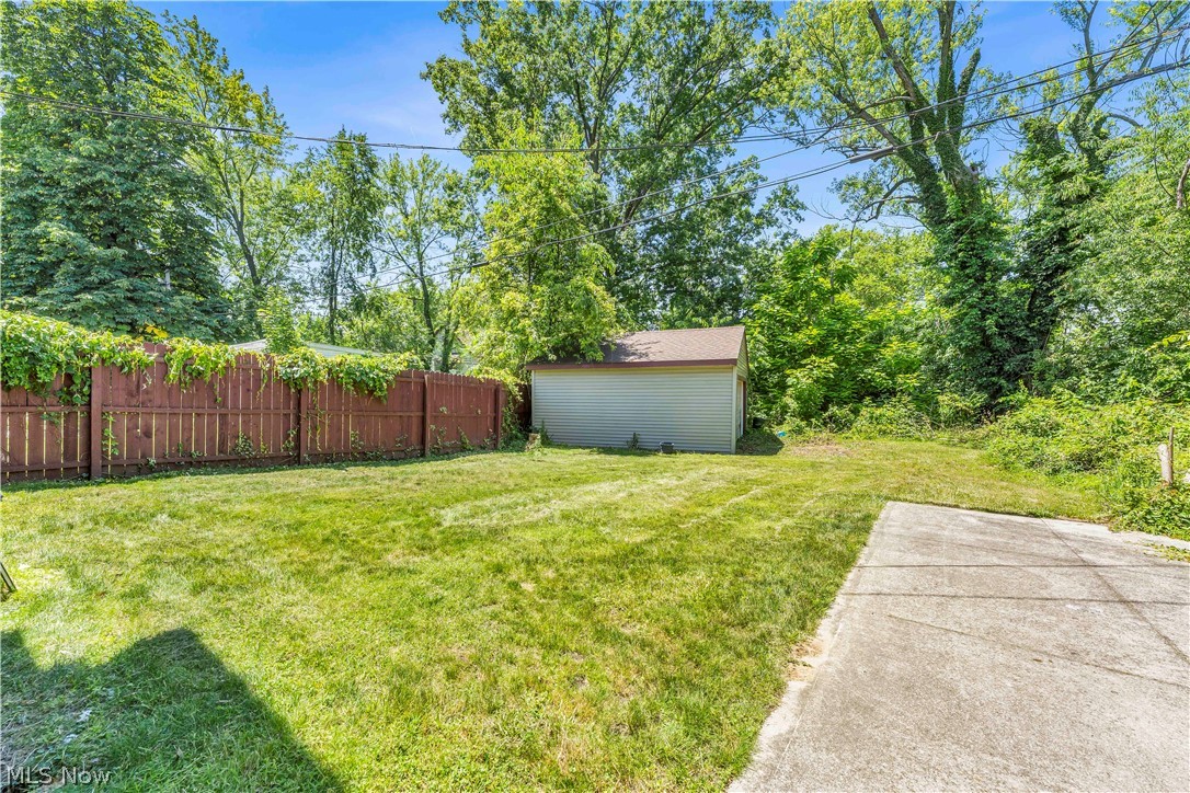 1108 E 143rd Street Cleveland OH 44110