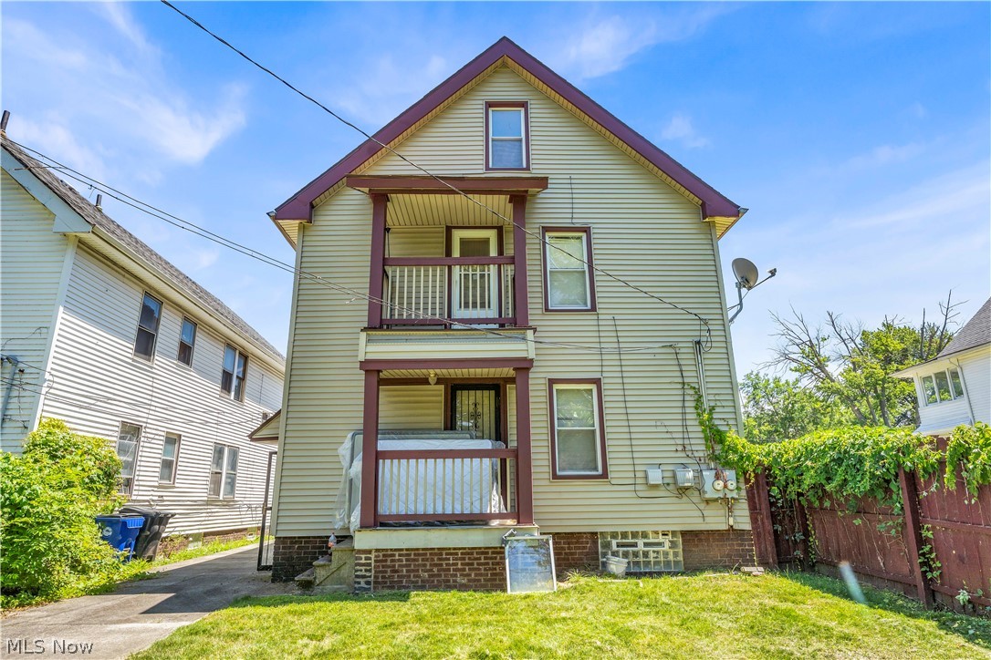 1108 E 143rd Street Cleveland OH 44110