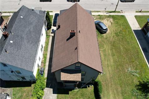 1108 E 143rd Street Cleveland OH 44110