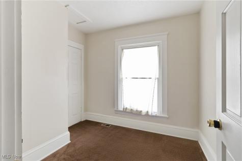 1702 Lexington Avenue Lorain OH 44052