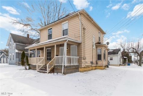 1702 Lexington Avenue Lorain OH 44052
