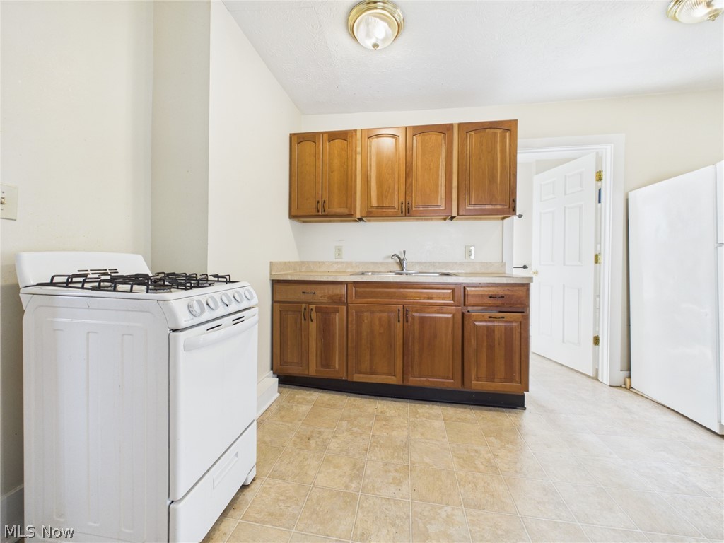 504 Gage Street Akron OH 44311