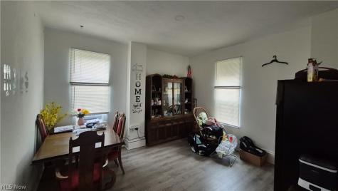 7202 Harvard Avenue Cleveland OH 44105