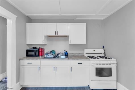 7408 Dudley Avenue Cleveland OH 44102
