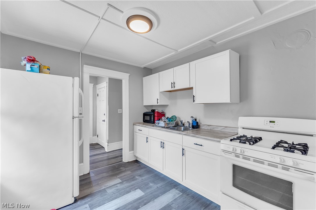 7408 Dudley Avenue Cleveland OH 44102