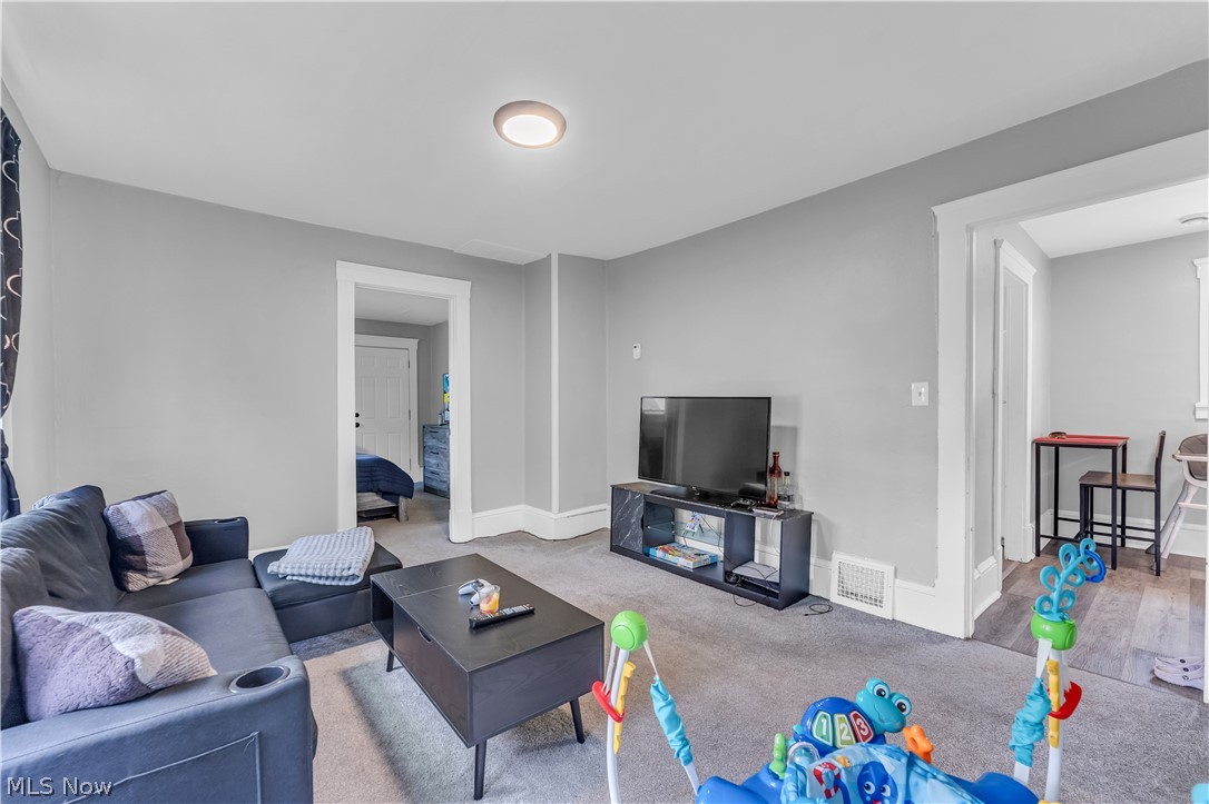 7408 Dudley Avenue Cleveland OH 44102