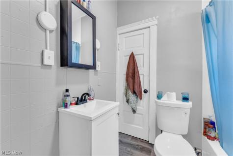 7408 Dudley Avenue Cleveland OH 44102