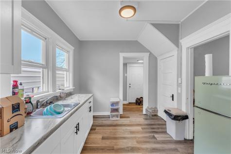 7408 Dudley Avenue Cleveland OH 44102