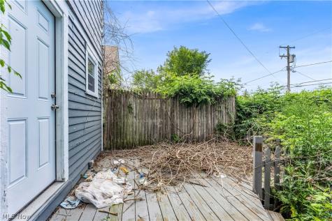 7408 Dudley Avenue Cleveland OH 44102