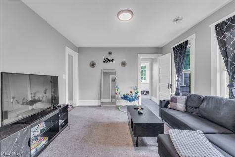 7408 Dudley Avenue Cleveland OH 44102