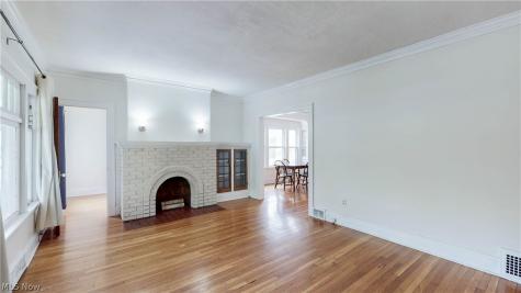 2215 Eldred Avenue Lakewood OH 44107