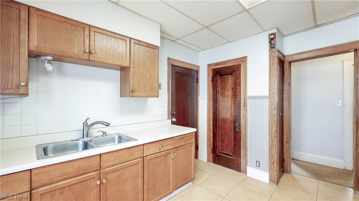 2215 Eldred Avenue Lakewood OH 44107