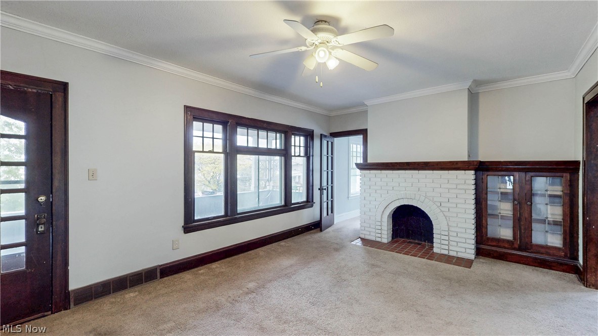 2215 Eldred Avenue Lakewood OH 44107