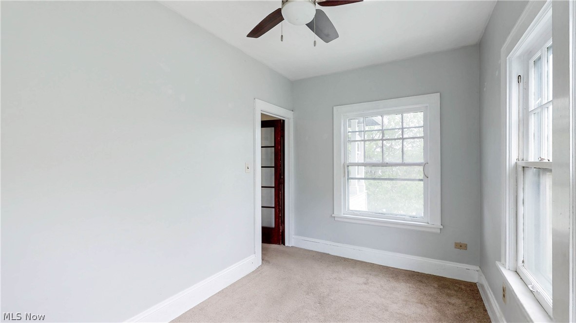 2215 Eldred Avenue Lakewood OH 44107