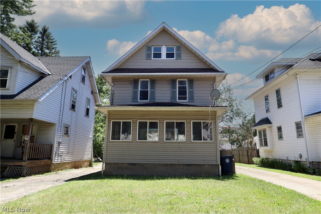 44 E Brookside Avenue Akron OH 44301