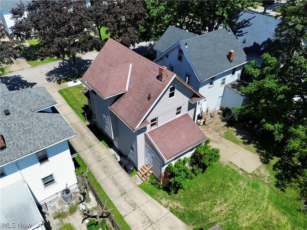 44 E Brookside Avenue Akron OH 44301