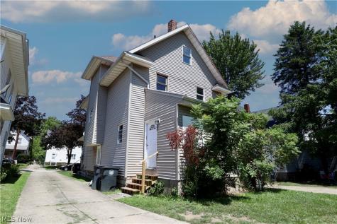 44 E Brookside Avenue Akron OH 44301