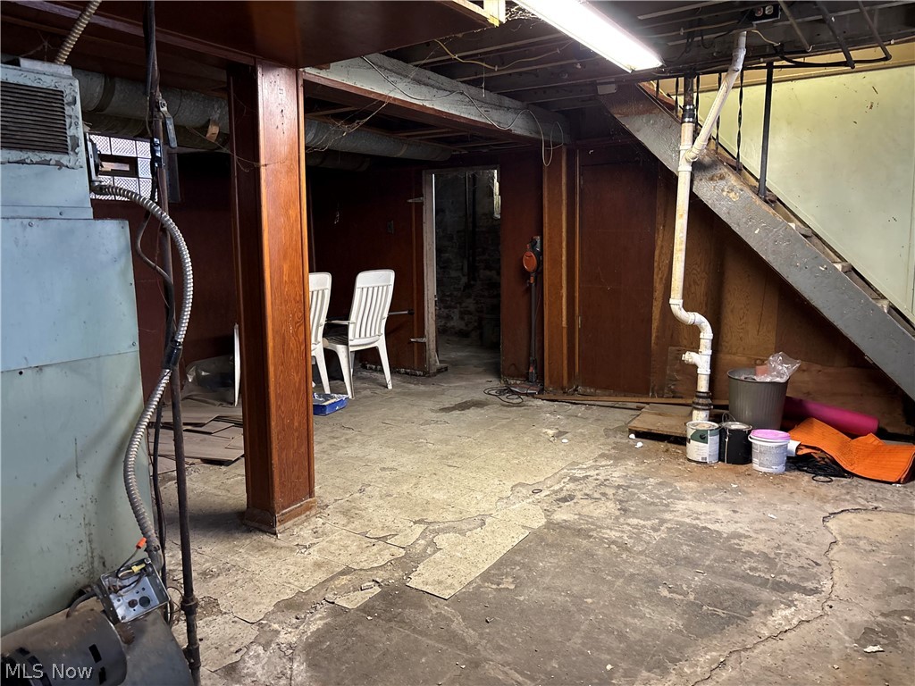 3997 East 54th Street Newburgh Heights OH 44105