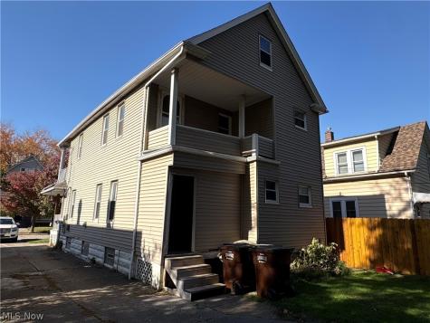 3997 East 54th Street Newburgh Heights OH 44105