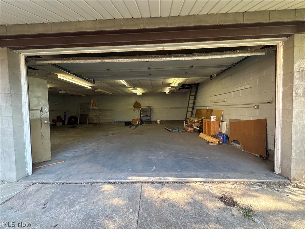 3997 East 54th Street Newburgh Heights OH 44105
