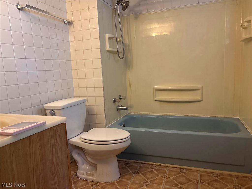 3997 East 54th Street Newburgh Heights OH 44105