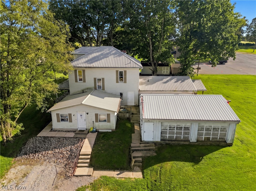 5495 Frazeysburg Road Nashport OH 43830