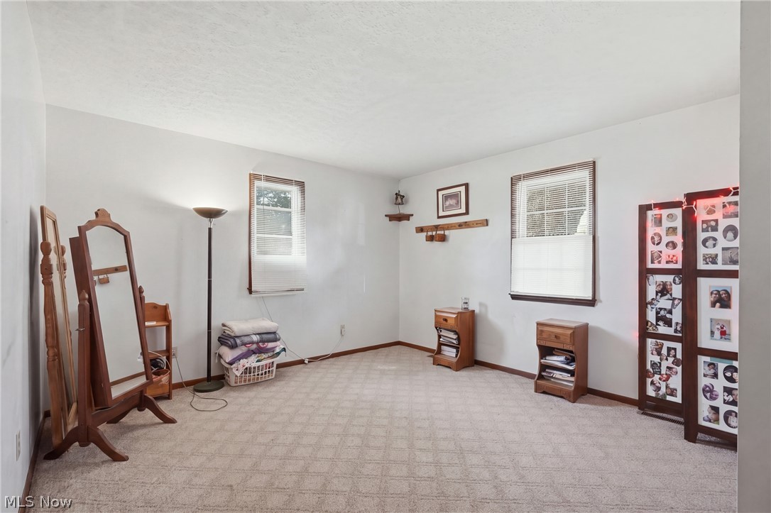 5495 Frazeysburg Road Nashport OH 43830