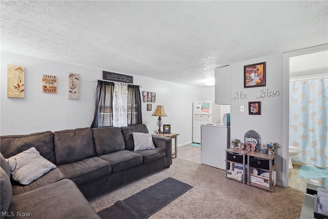 5495 Frazeysburg Road Nashport OH 43830
