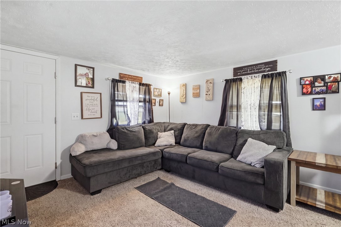 5495 Frazeysburg Road Nashport OH 43830