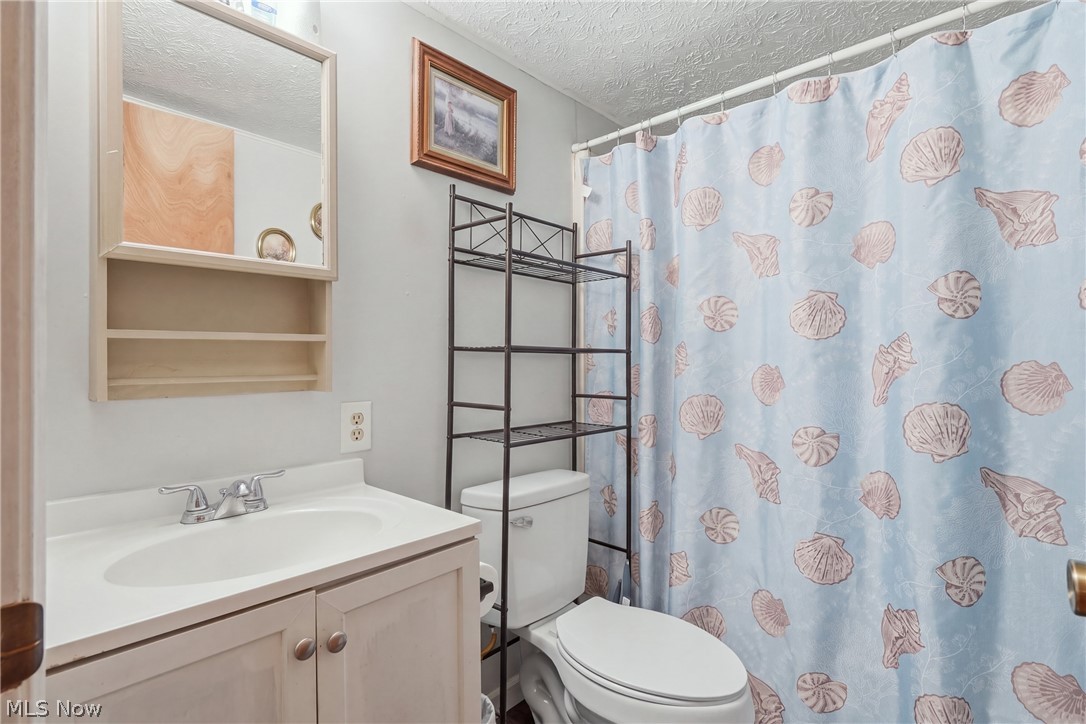 5495 Frazeysburg Road Nashport OH 43830