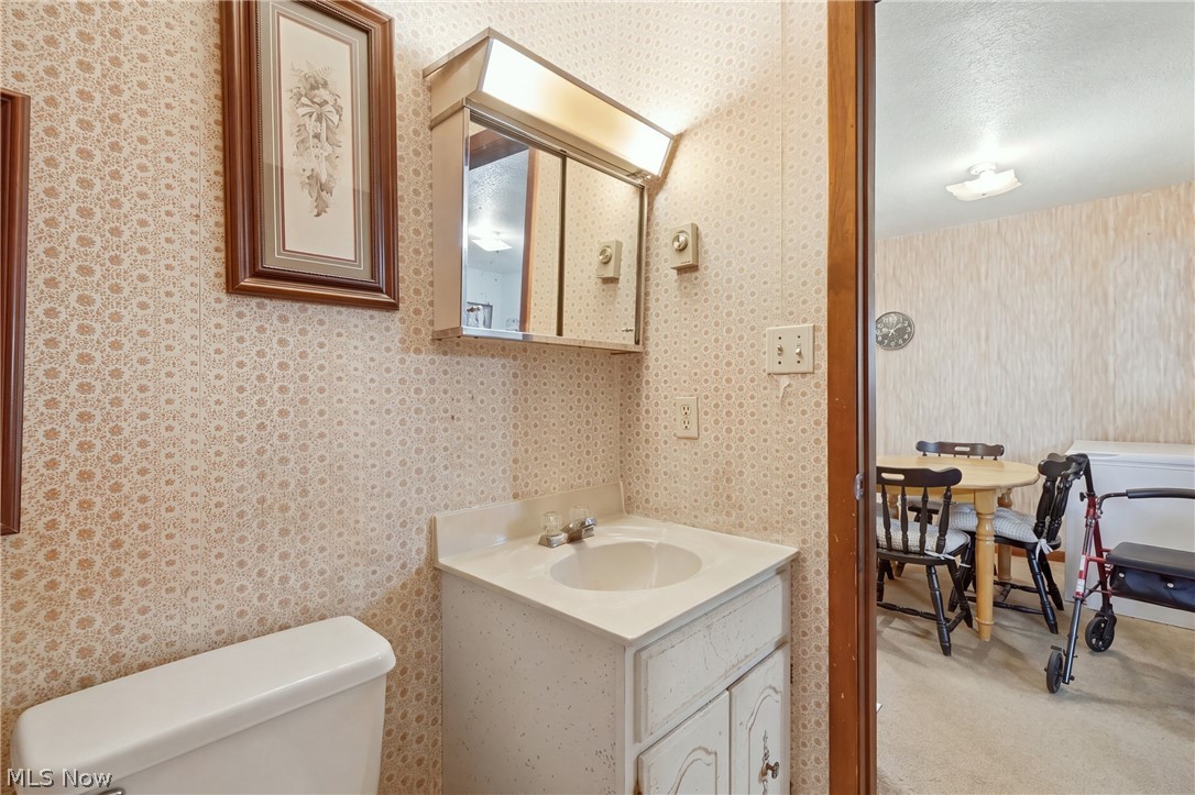 5495 Frazeysburg Road Nashport OH 43830