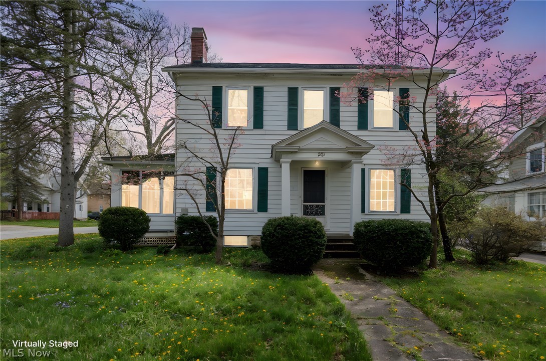 241 S Freedom Street Ravenna OH 44266