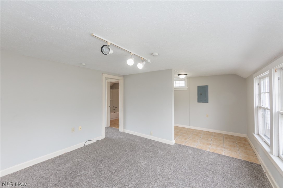 241 S Freedom Street Ravenna OH 44266