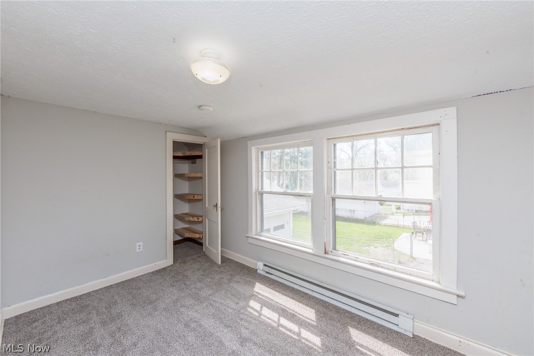 241 S Freedom Street Ravenna OH 44266