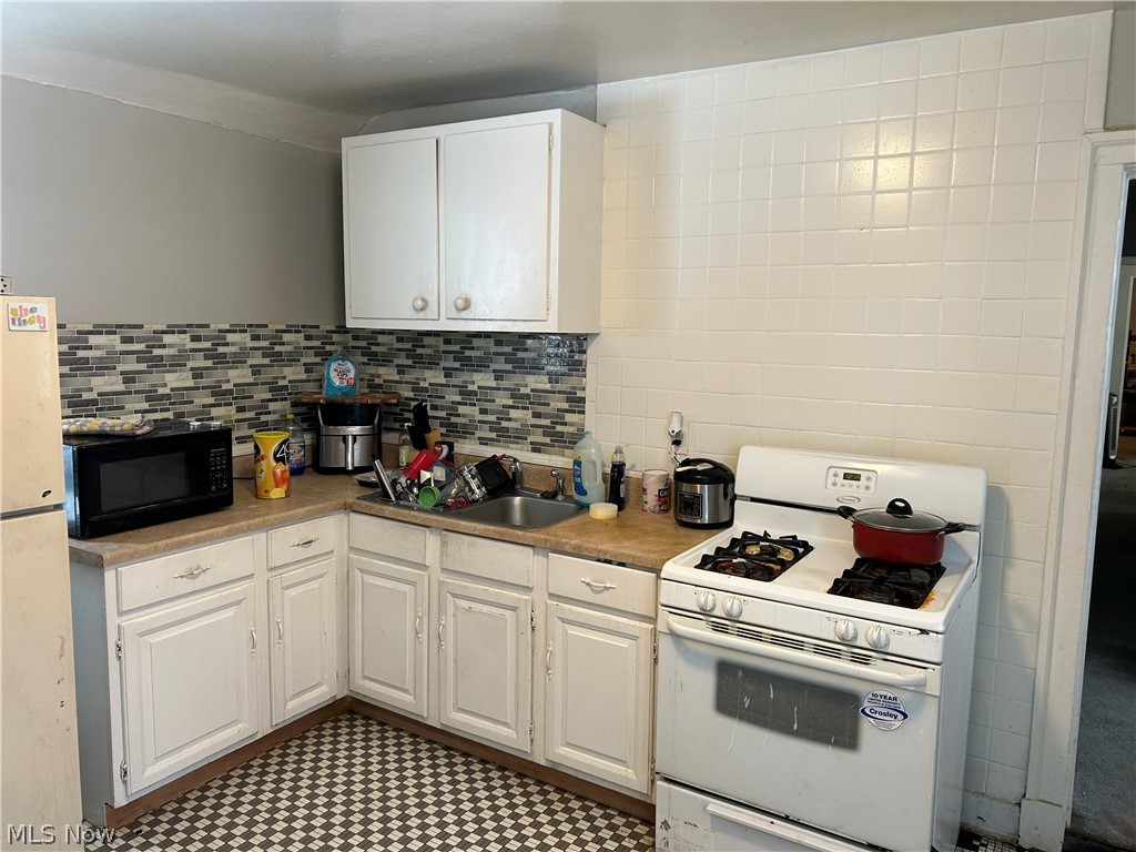 3224 W 32nd Street Cleveland OH 44109