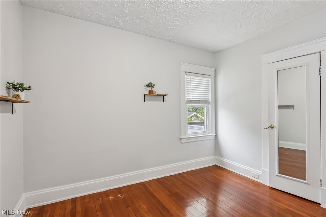 1607 Cohassett Avenue Lakewood OH 44107