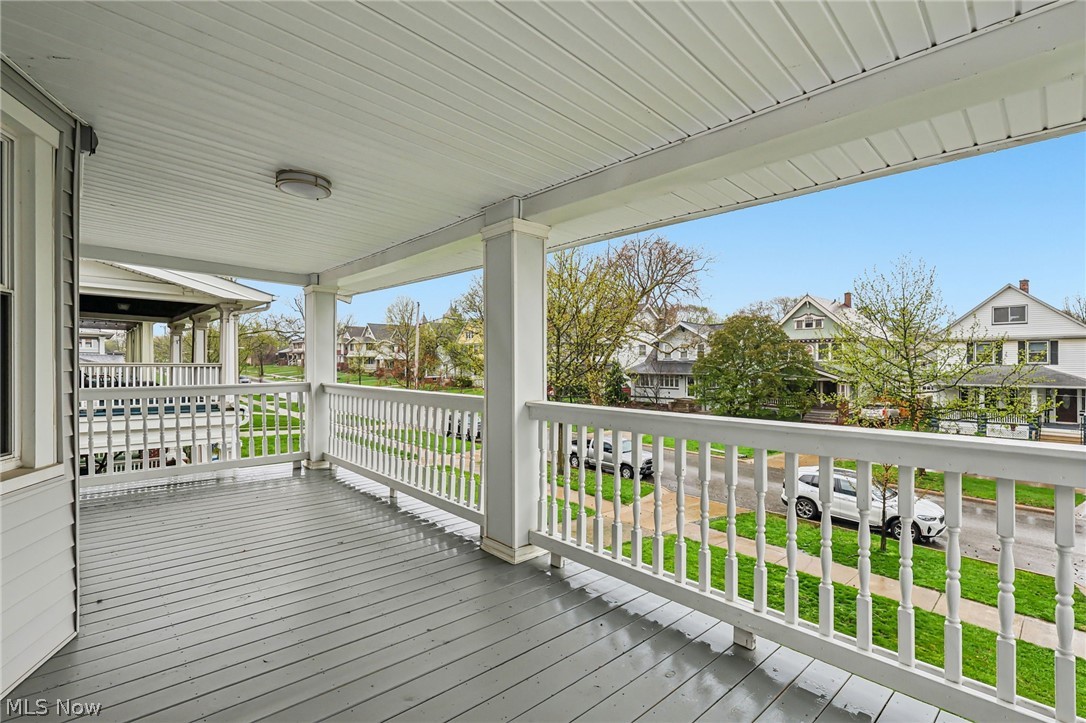 1607 Cohassett Avenue Lakewood OH 44107