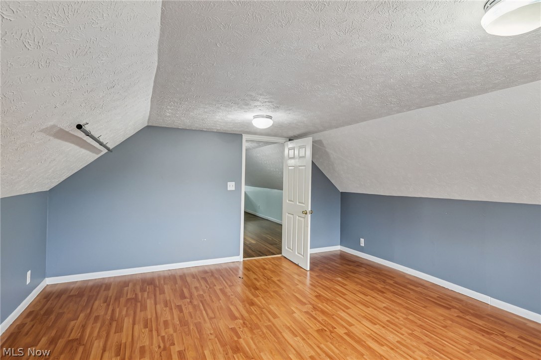 1607 Cohassett Avenue Lakewood OH 44107