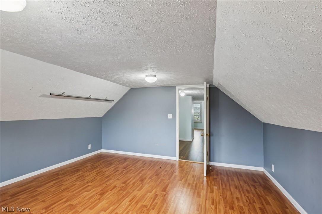 1607 Cohassett Avenue Lakewood OH 44107