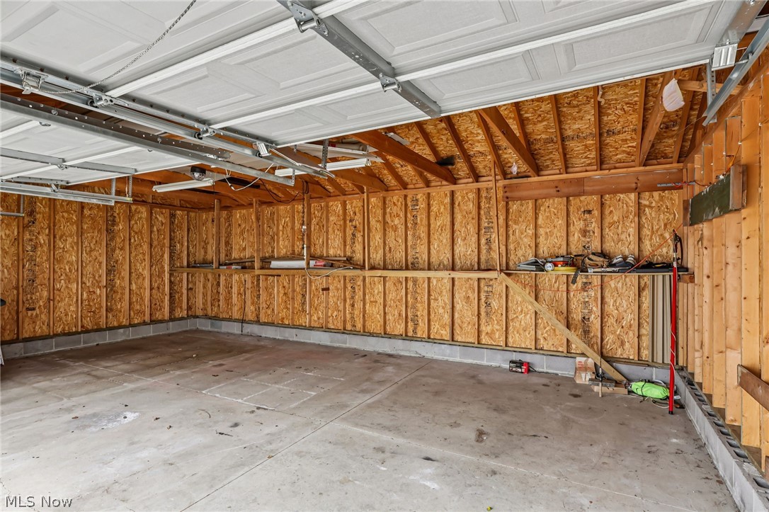 1607 Cohassett Avenue Lakewood OH 44107
