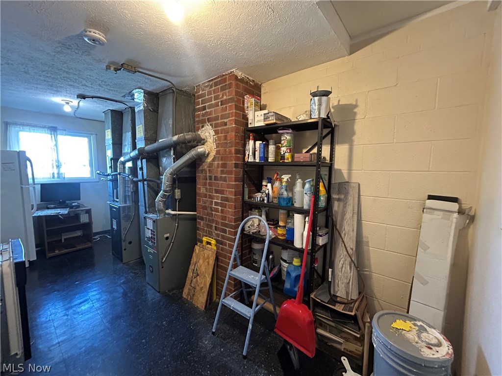 1422 E 264th Street Euclid OH 44132