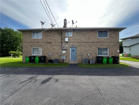 1422 E 264th Street Euclid OH 44132