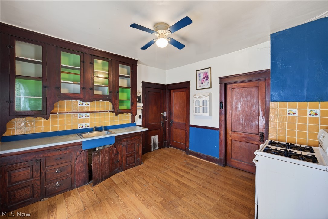 2768 E 124th Street Cleveland OH 44120