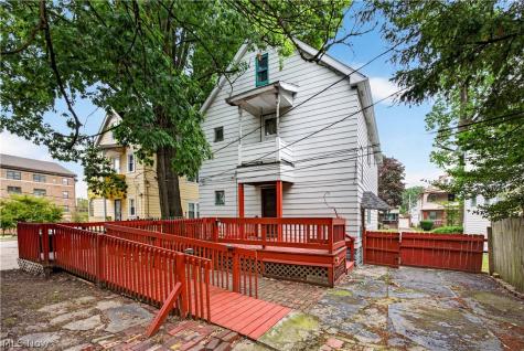 2768 E 124th Street Cleveland OH 44120
