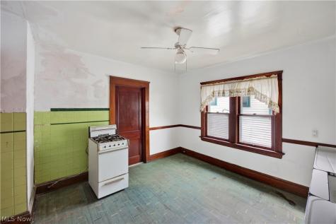 2768 E 124th Street Cleveland OH 44120