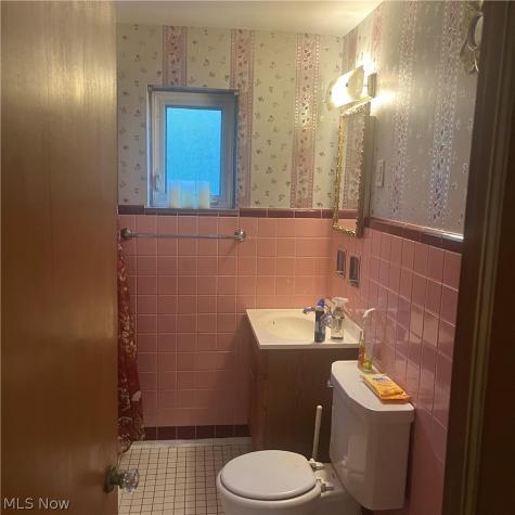 20850-20854 Lake Shore Boulevard Euclid OH 44123