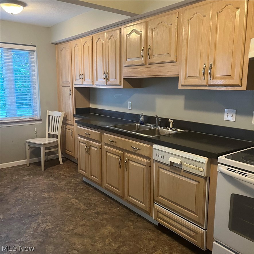 20850-20854 Lake Shore Boulevard Euclid OH 44123