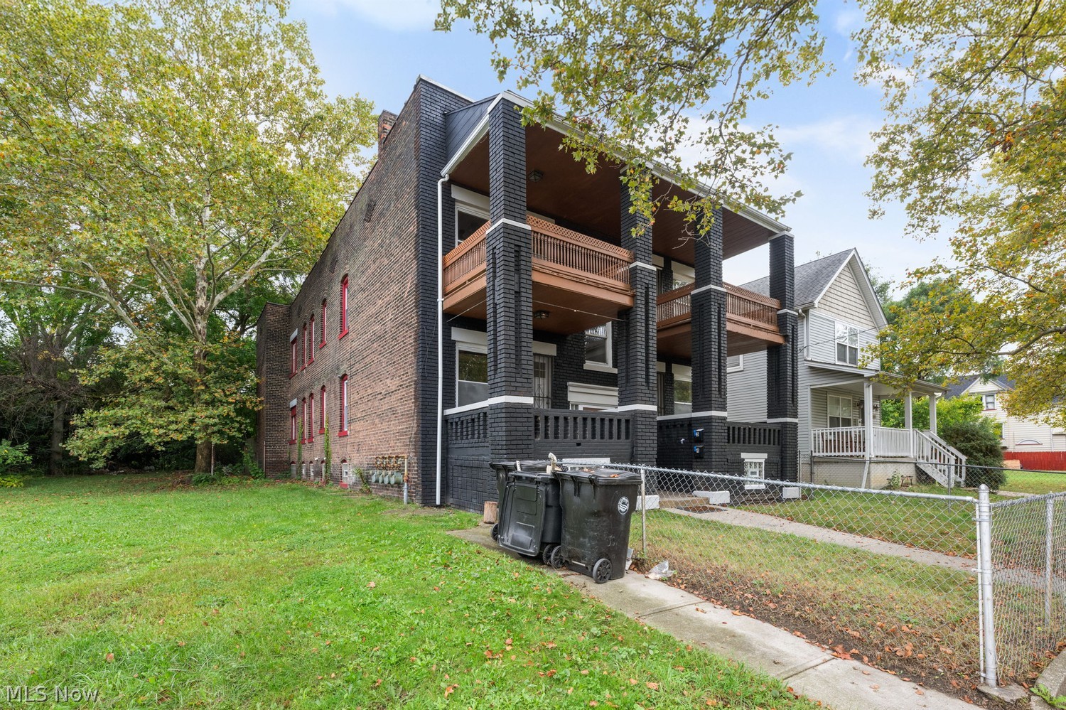 2217 E 71st Street Cleveland OH 44103